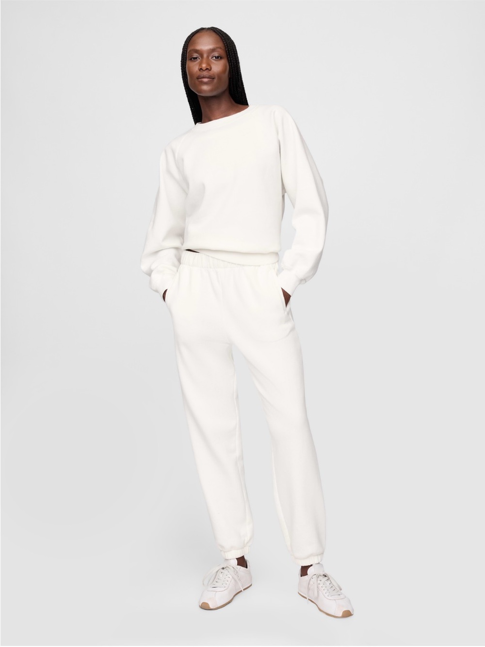 Gap VintageSoft joggers XS off white new with tags!